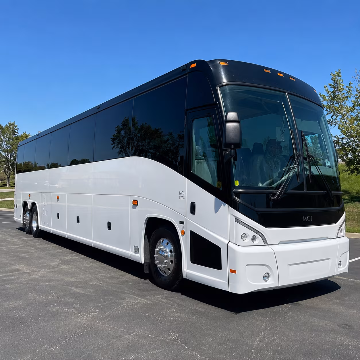 airport shuttle buses from lbb to texas tech downtown lubbock and the medical district